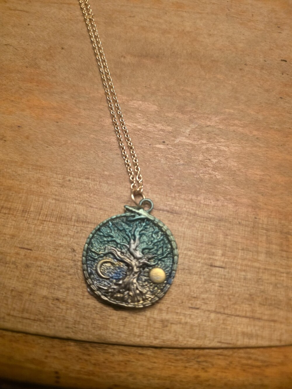 Green / Brown Tree Of Life Resin Pendant On A Gold Tone Cgain Necklace